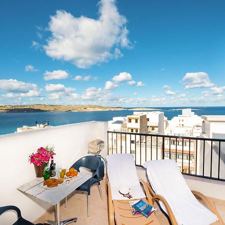 Penthouse With Seaview Terrace Appartement St. Paul's Bay Buitenkant foto